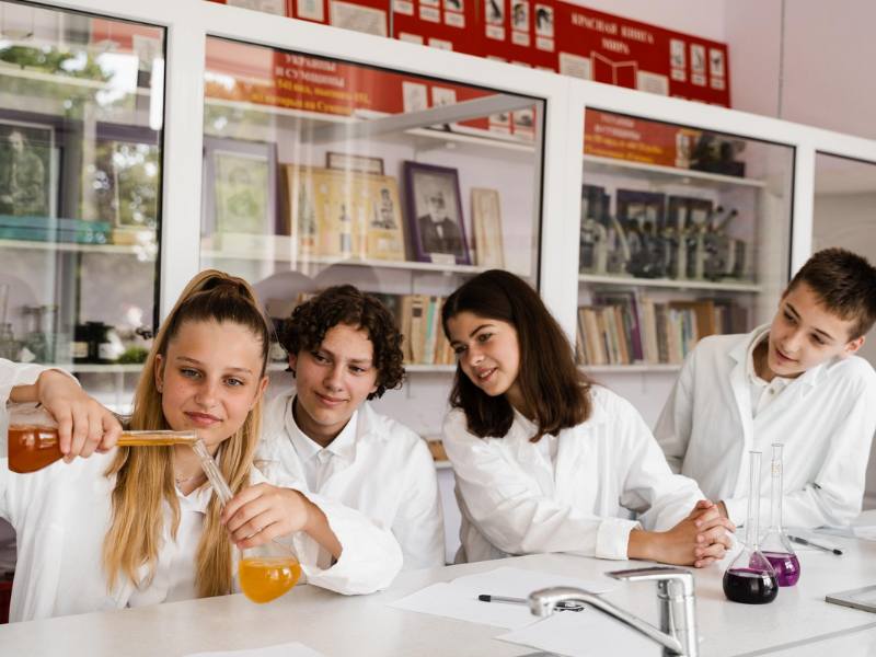 liceo scientifico tradizionale materie e prospettive future